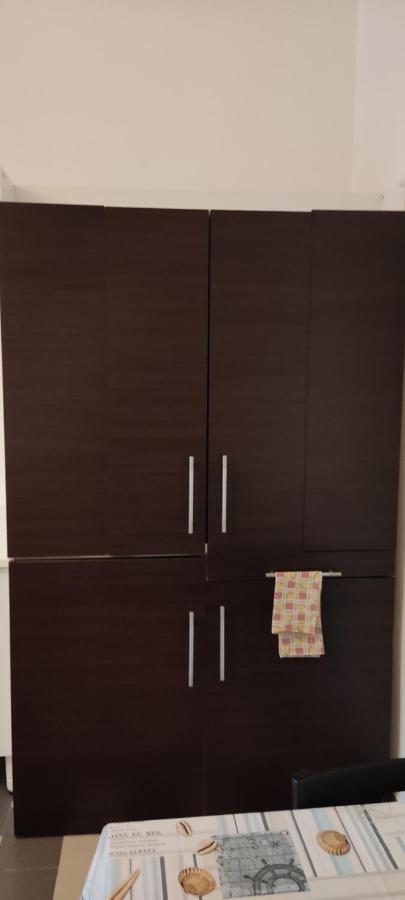 Apartament La Casa Di Periferia Bari Zewnętrze zdjęcie