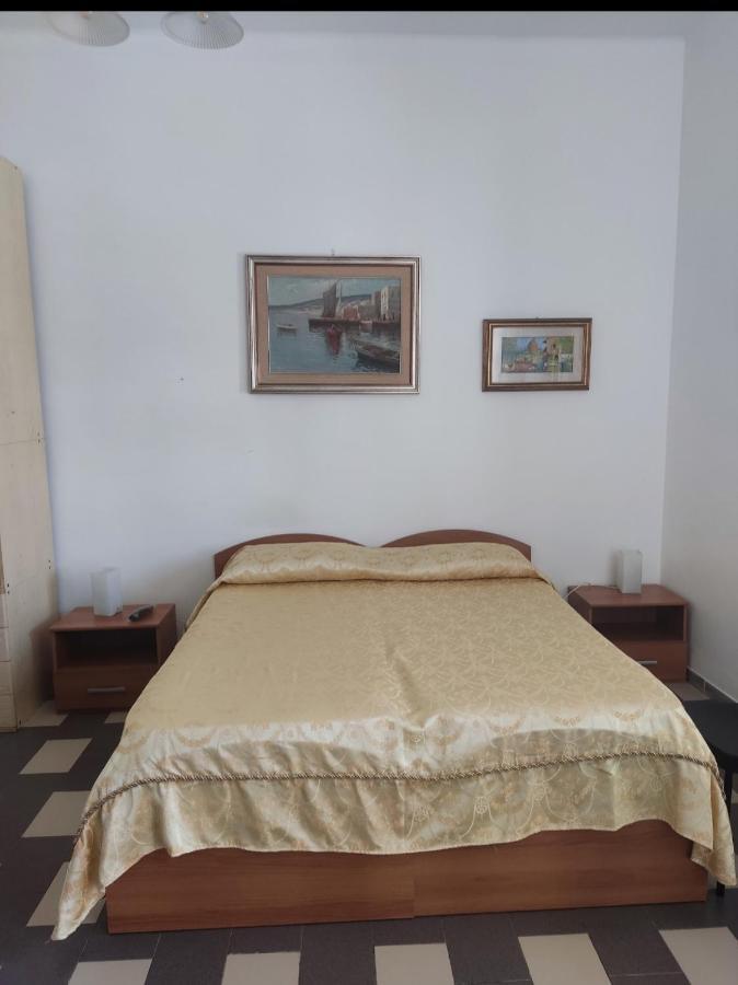 Apartament La Casa Di Periferia Bari Zewnętrze zdjęcie
